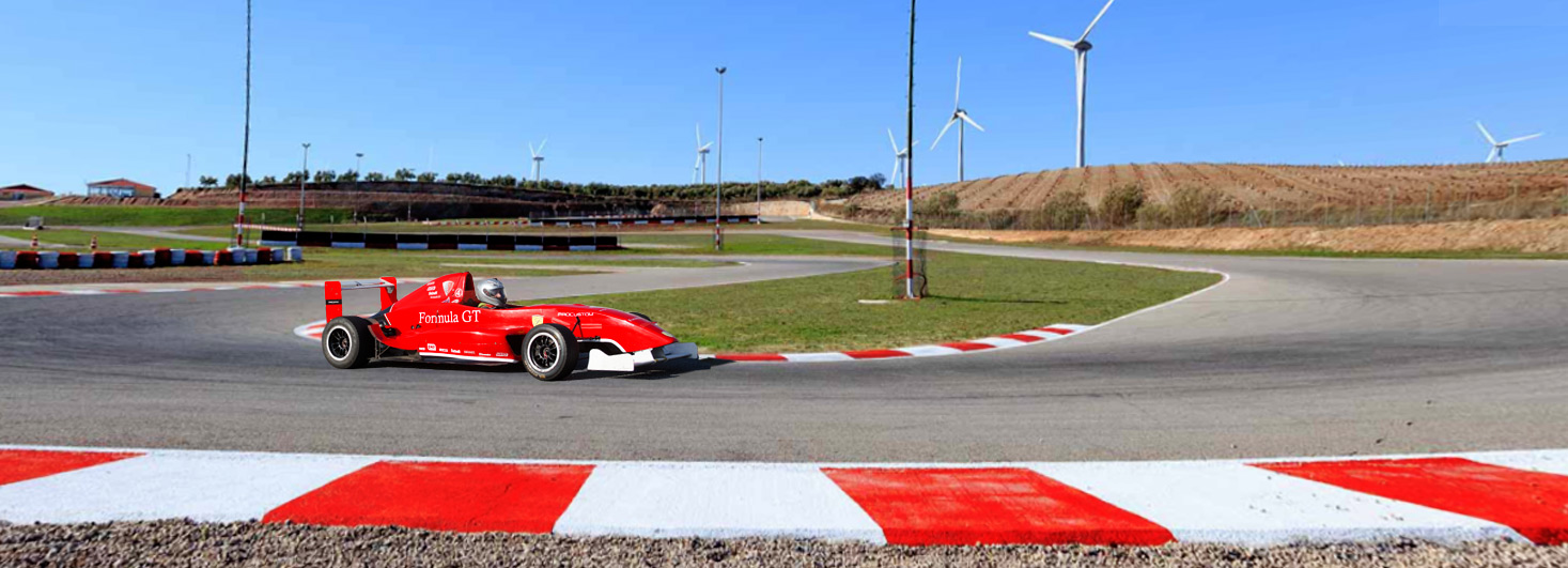 Conducir un Ferrari en el Circuito de Campillos con Formula GT Experience