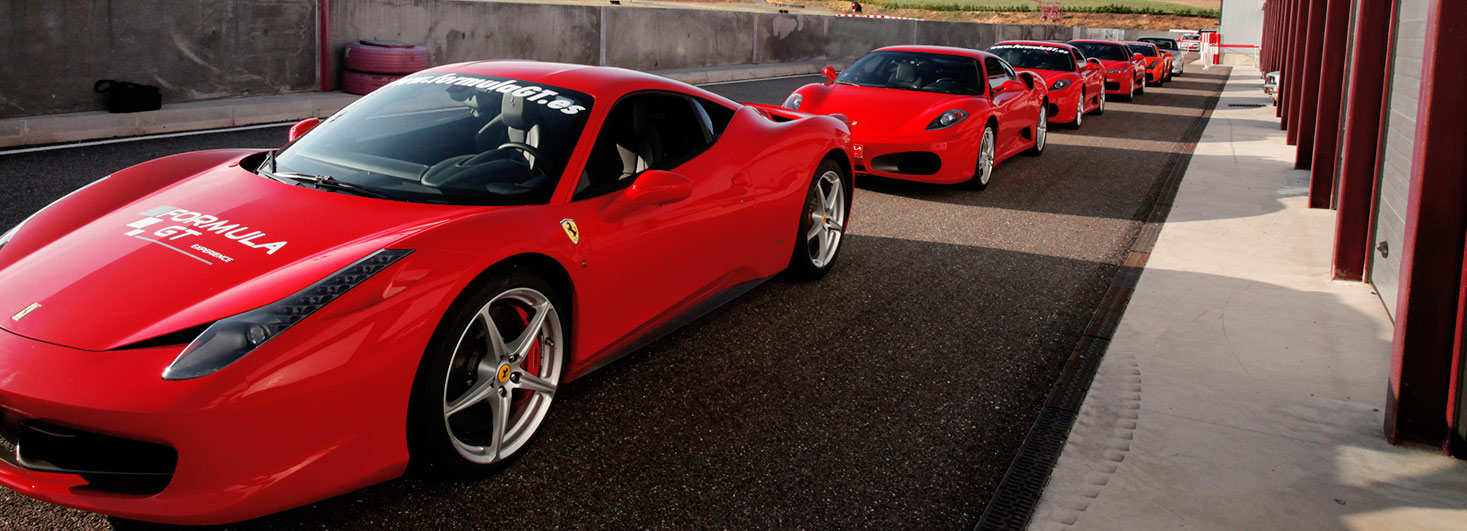 Conducir un Ferrari en el Circuito de Campillos con Formula GT Experience